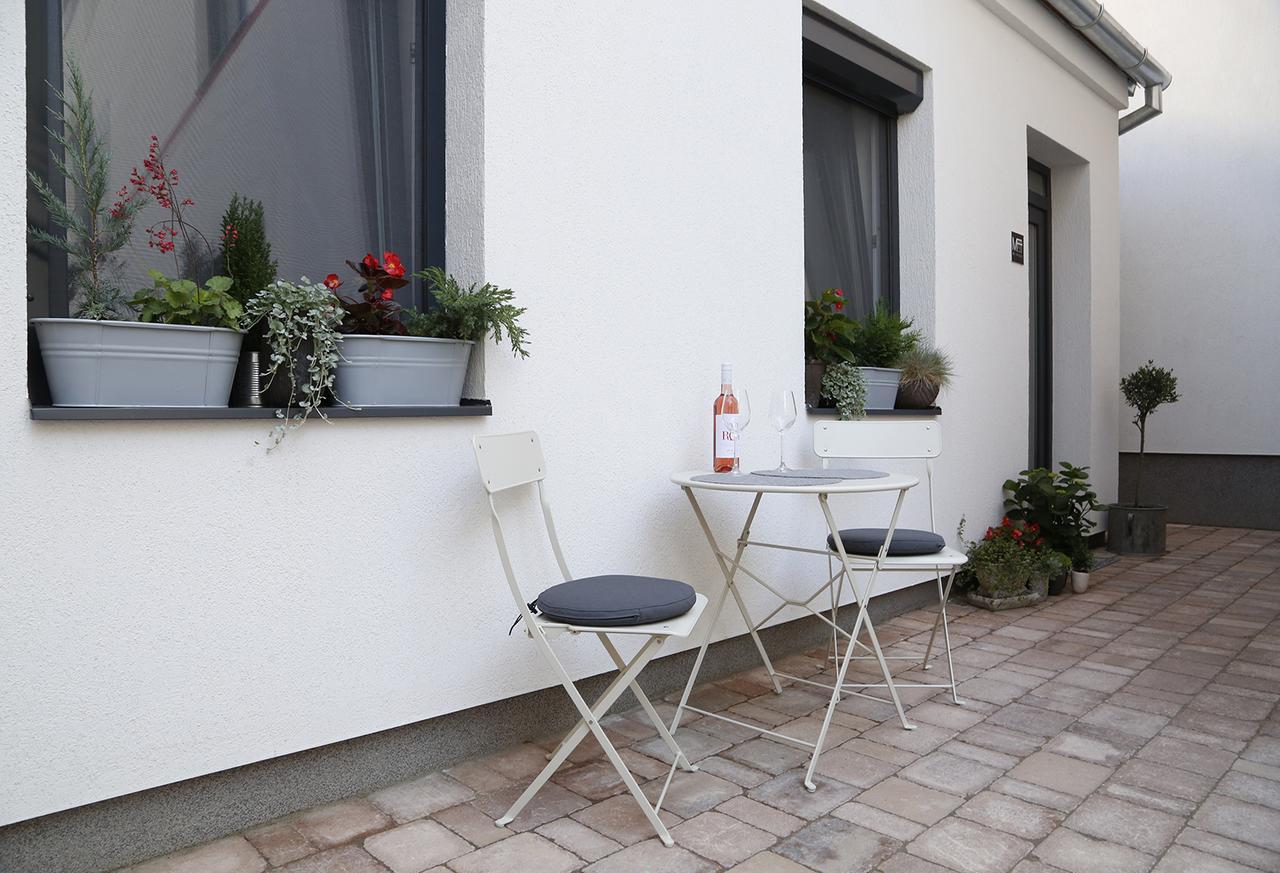 Mini Flat Apartman Pécs Eksteriør bilde